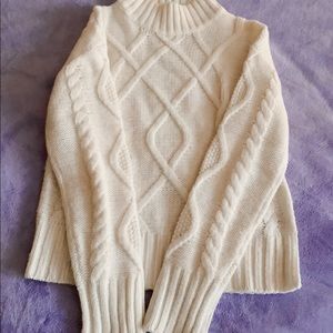 Gap crew neck sweater